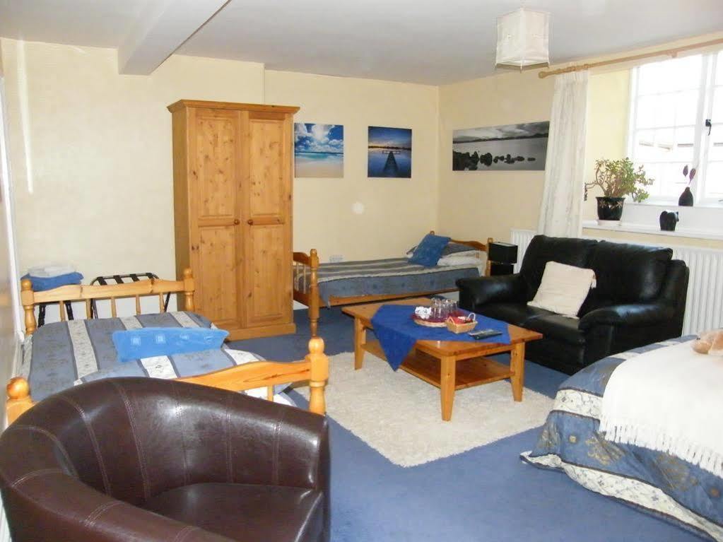 The Mitre Inn Witheridge Kültér fotó