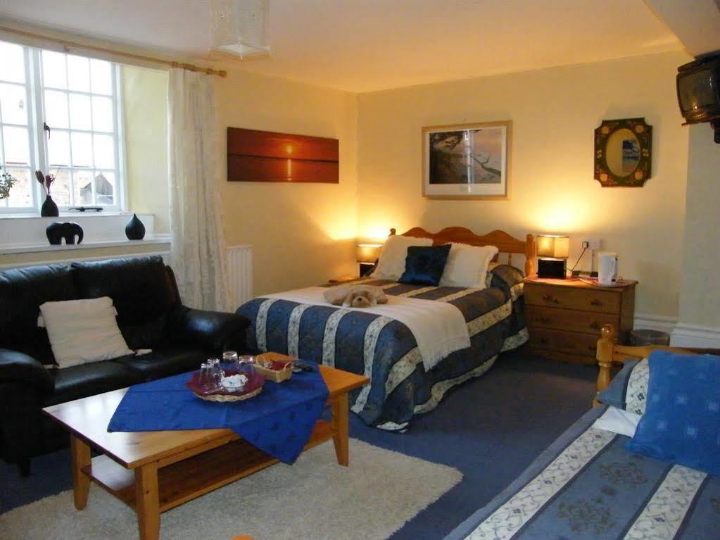 The Mitre Inn Witheridge Kültér fotó